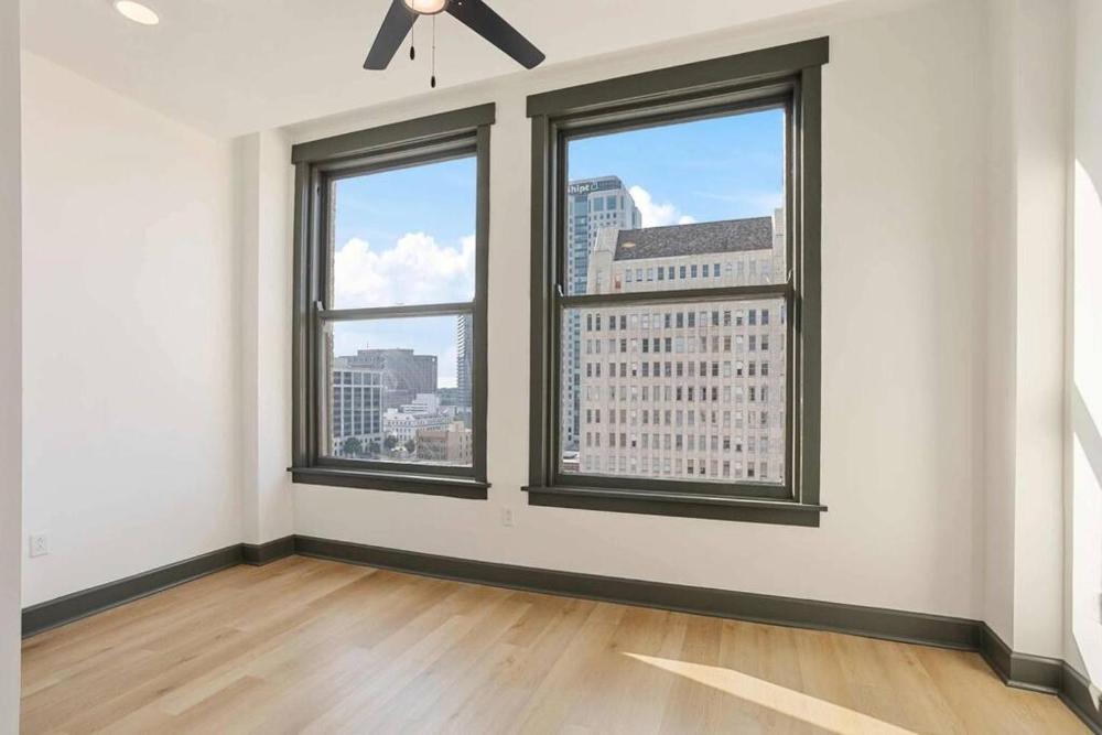 Optimum - Downtown Sanctuary!